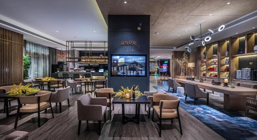 Shenzhen Convention and Exhibition Center Union Plaza Qiuguo S Hotel – Shenzhen, IA