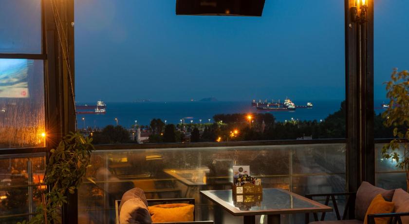 Hotel Diamond City - image 9