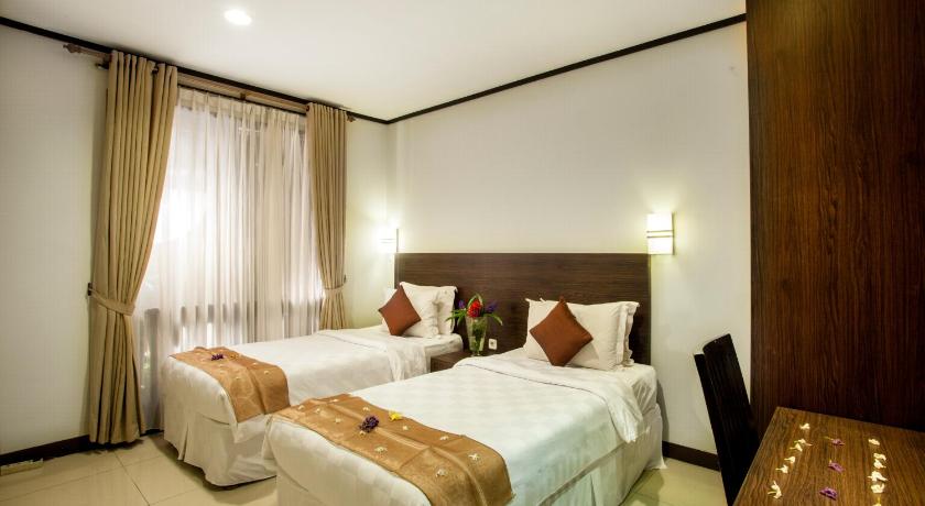 Image of Executive Suite 11