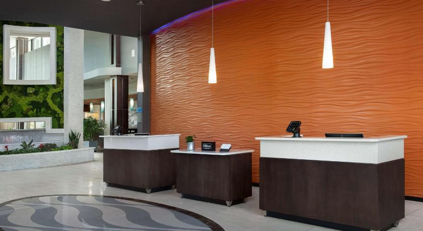 Embassy Suites Knoxville West photo
