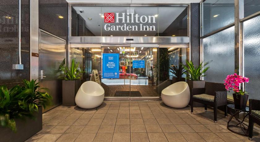 Hilton Garden Inn New Orleans French Quarter Cbd photo