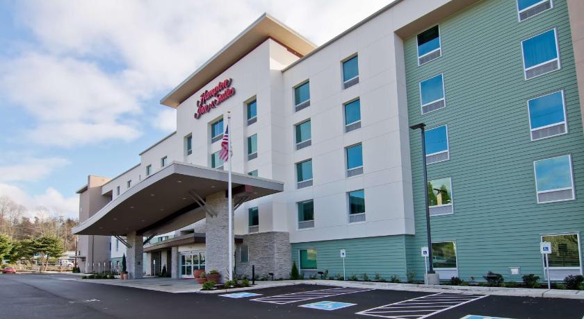 Hampton Inn & Suites Bellevue Downtown-Seattle photo