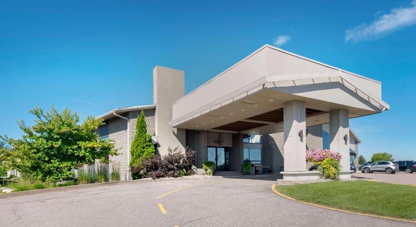 Best Western Pembroke Inn and Conference Centre photo