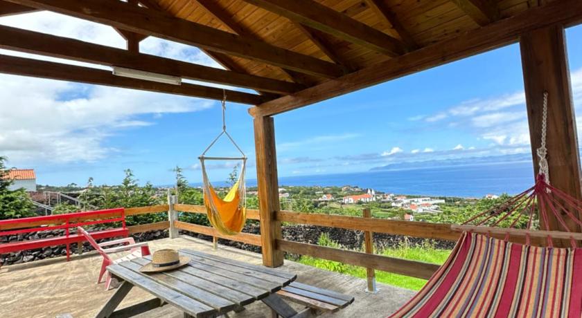 サン・ジョルジェ・ド・ピコ Sara Village 4つ星 ゲストハウス 客室