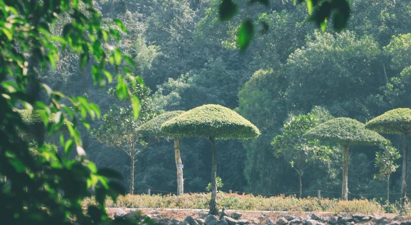 Thung Nham Resort photo
