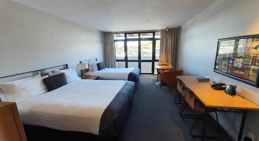 Off Broadway Motel photo