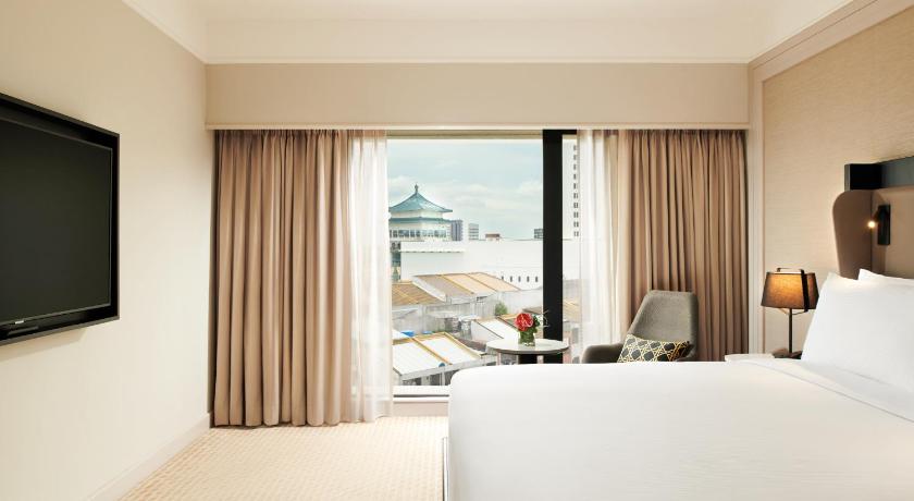 Image of King Executive Suite 1