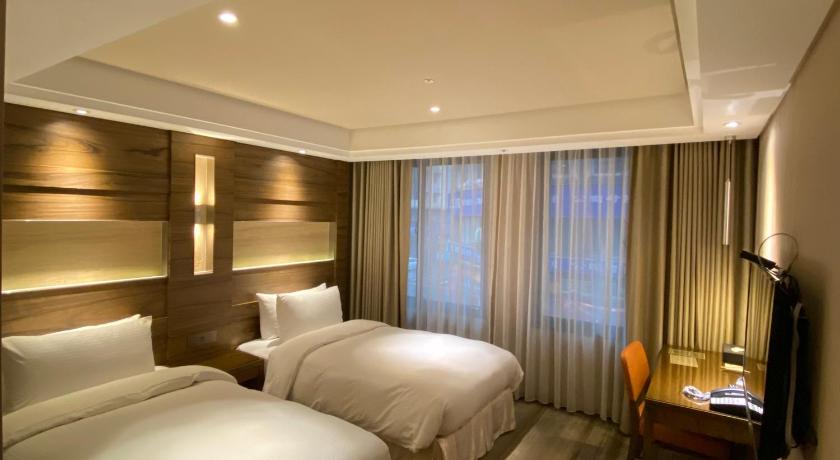 Image of Standard Twin Room B 0