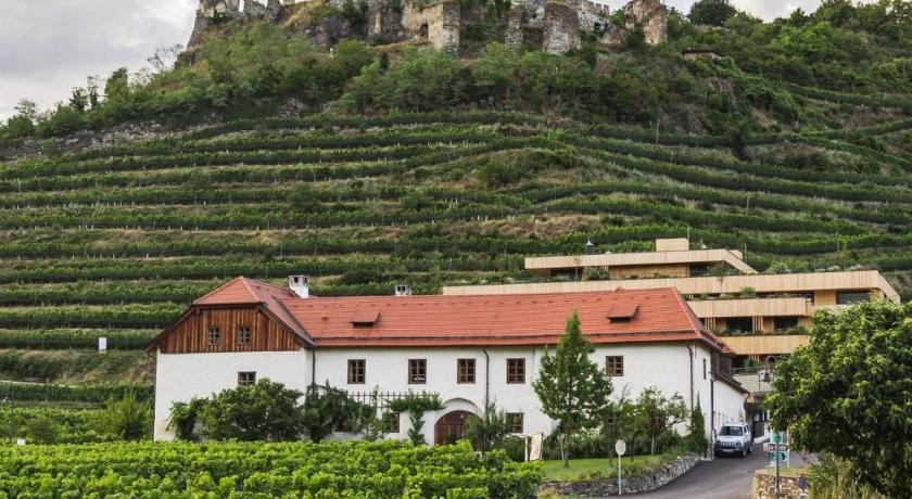 Weinhaus Nigl - Hotel, Restaurant und Spa — Hotel in Senftenberg