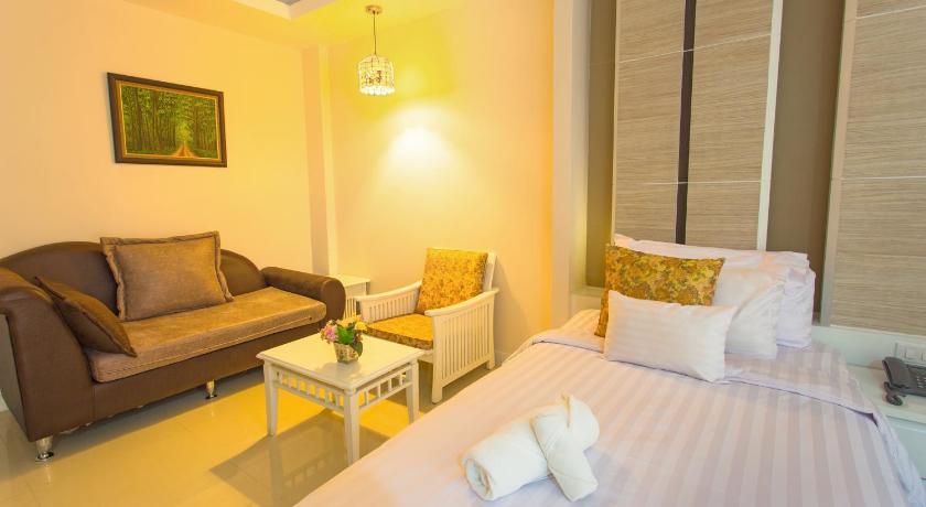 Image of Boutique Room 7