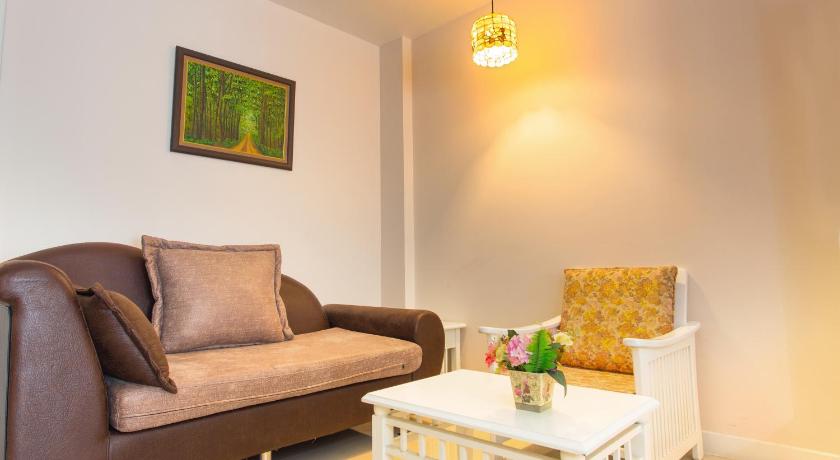 Image of Boutique Room 9
