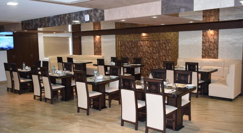 Rameswaram Hotel Star Palace - Rameswaram Tamil Nadu 4-Star Hotel restaurant