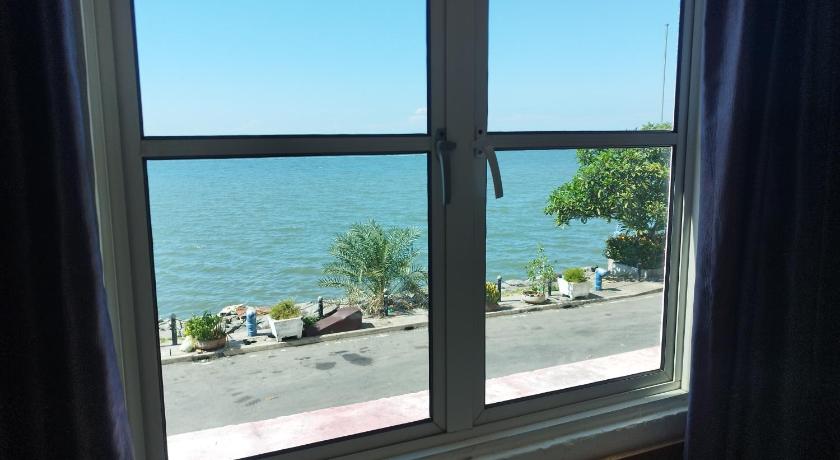 Marine Bay Hotel photo