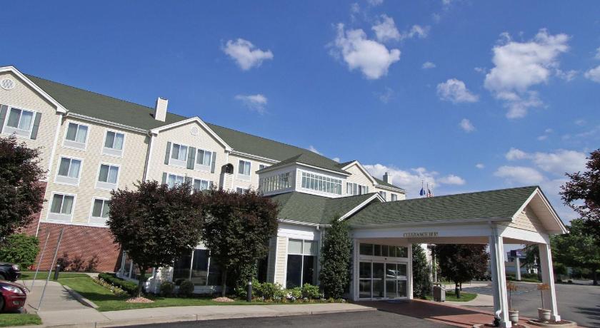 Hilton Garden Inn Westbury Hotel photo