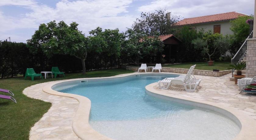 Guesthouse Villa Lena photo