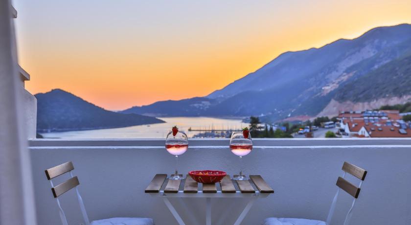 Carruba Boutique Hotel - image 11