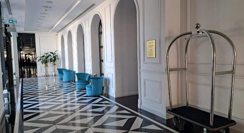 Hotel Royal & Spa photo