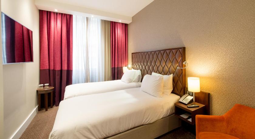 Image of Twin Deluxe Room 1