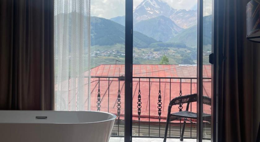Sunny guesthouse photo