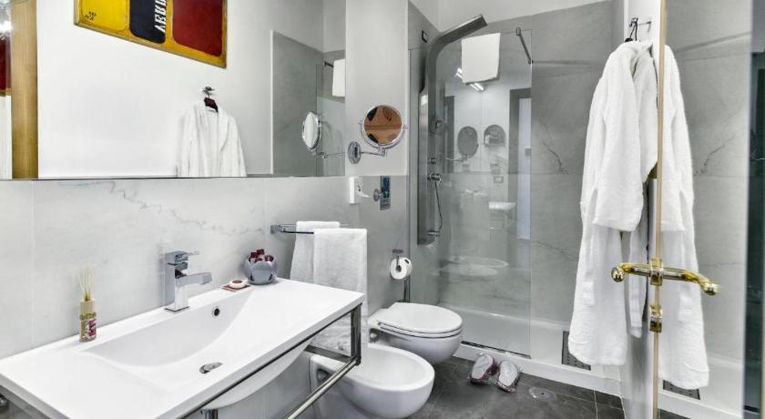 Boutique Hotel Piazza Carita' - image 13