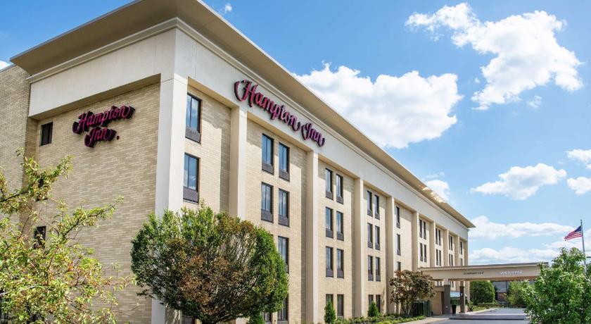 Hampton Inn Cleveland-Solon photo
