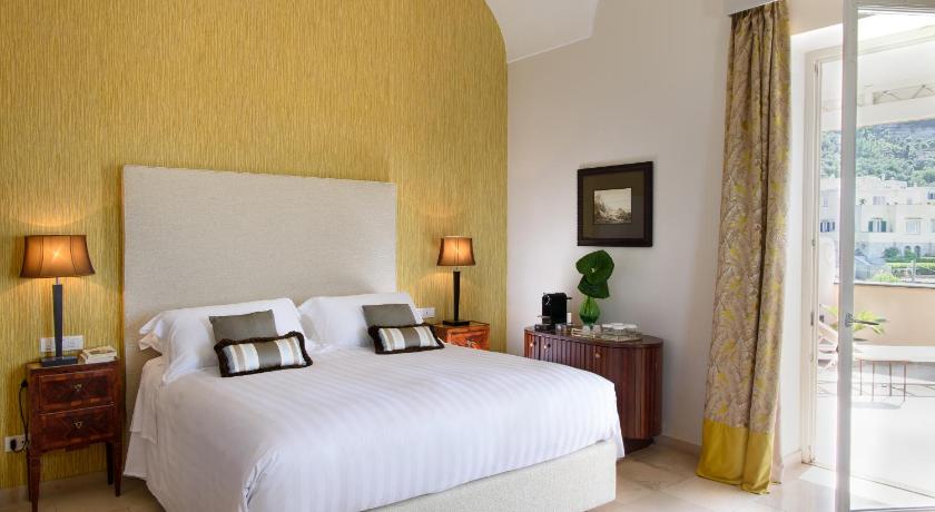 Image of Junior Suite with Sea View 1