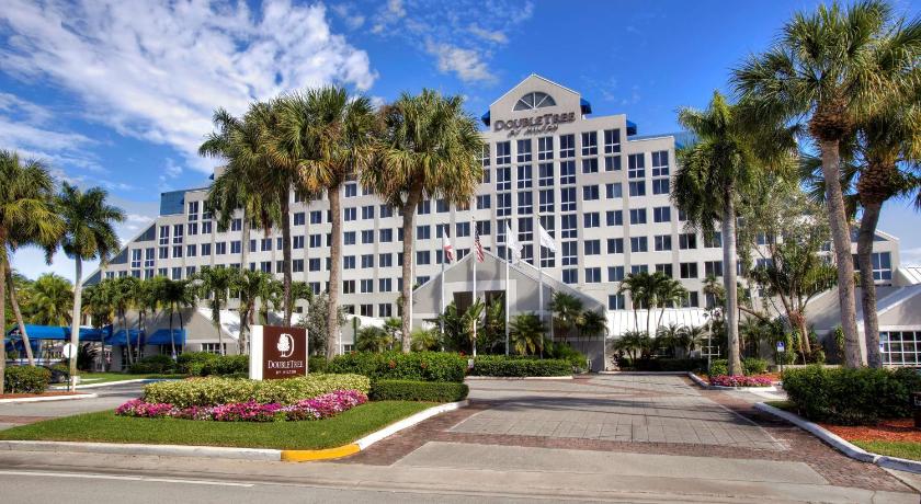DoubleTree by Hilton Hotel Deerfield Beach - Boca Raton photo