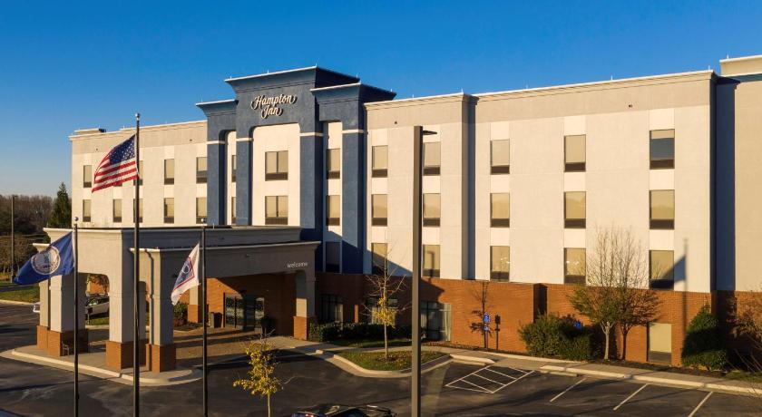 Hampton Inn Gretna photo
