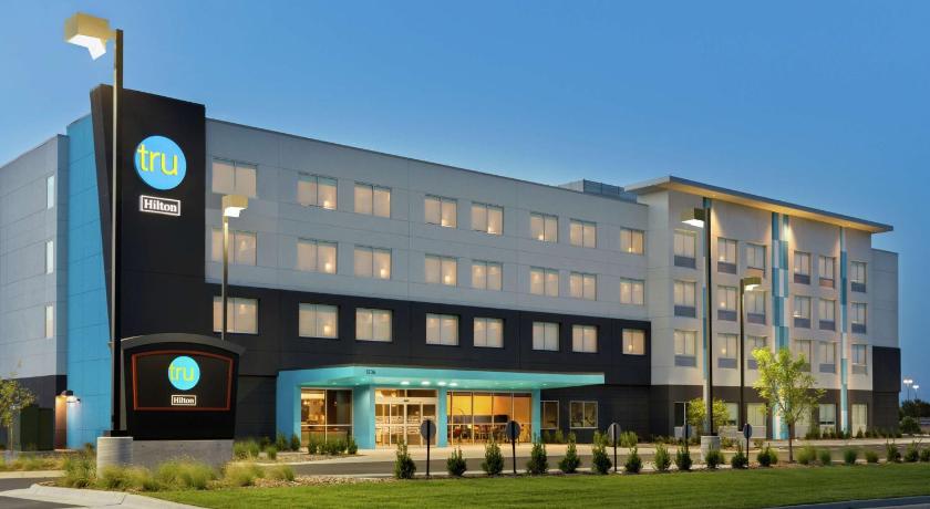 Tru by Hilton Wichita Northeast photo