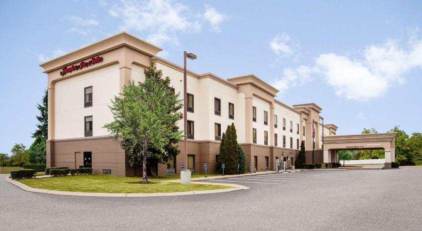 Hampton Inn and Suites Nashville Smyrna photo