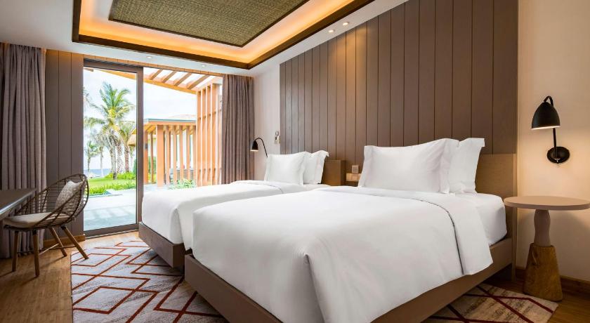 Image of Two Bedroom Beachfront Pool Villa- Free access to Executive Lounge 4