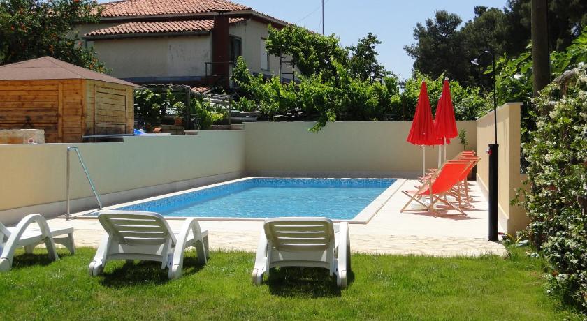 Apartments Villa Ela photo