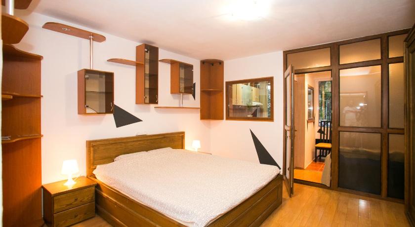 Residence 30 — Hotel in Bucharest