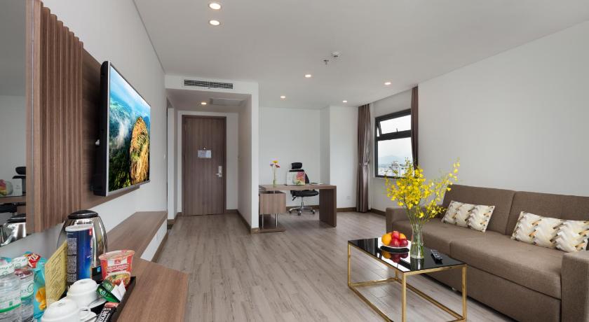 Ảnh của Suite Có Giường Cỡ Queen Nhìn Ra Biển (Queen Suite with Sea View) 7