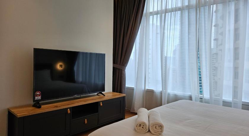 Sky Suites@KLCC photo