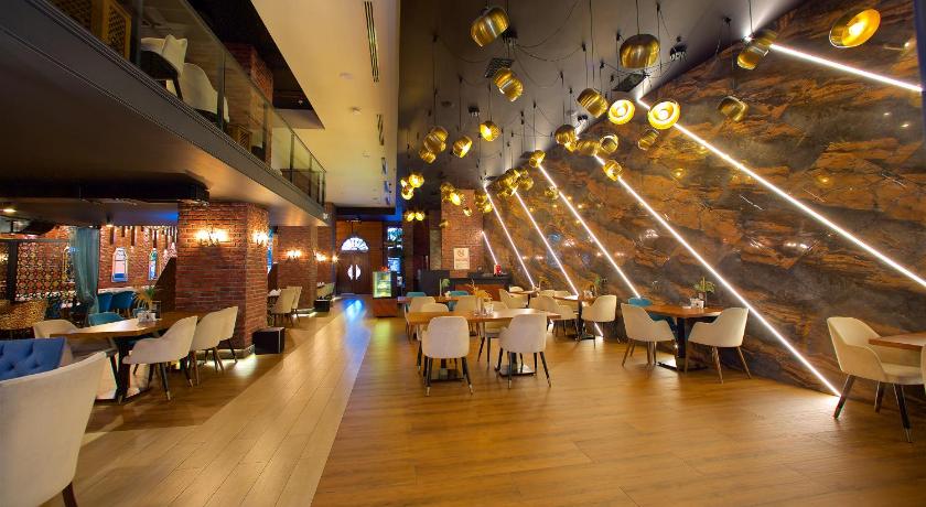 Ramada Hotel & Suites by Wyndham Istanbul Merter - image 2