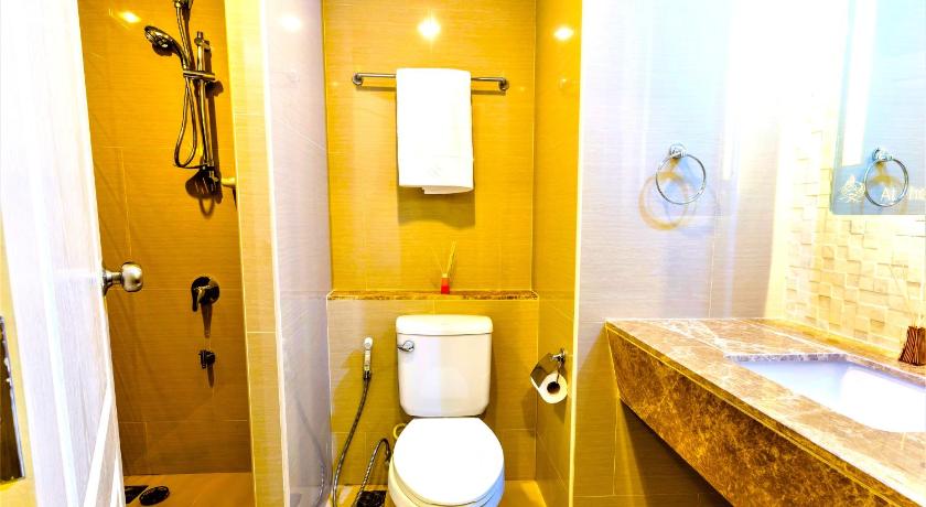 Image of Studio Queen Room 2