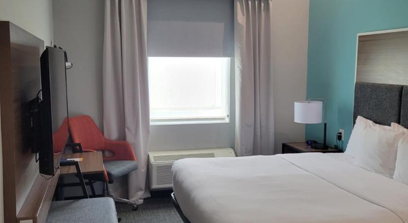 Image of 1 King Bed, Efficiency, Nonsmoking 3