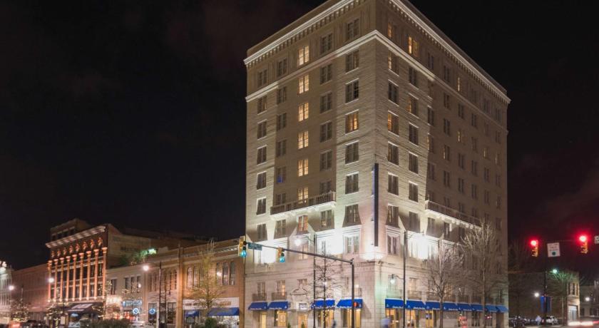 Hampton Inn and Suites Montgomery Downtown photo