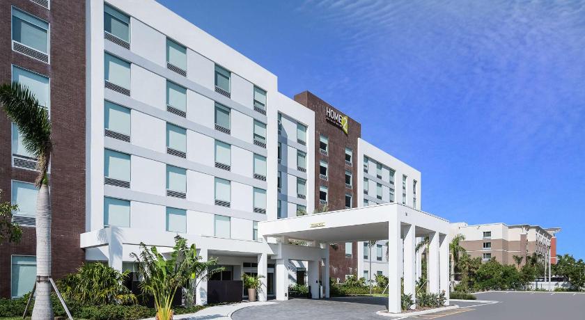 Home2 Suites by Hilton Ft. Lauderdale Airport-Cruise Port photo