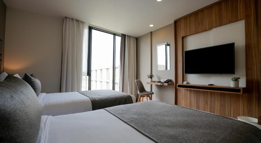 デラックス ツインルーム (Deluxe Twin Room)の画像 5