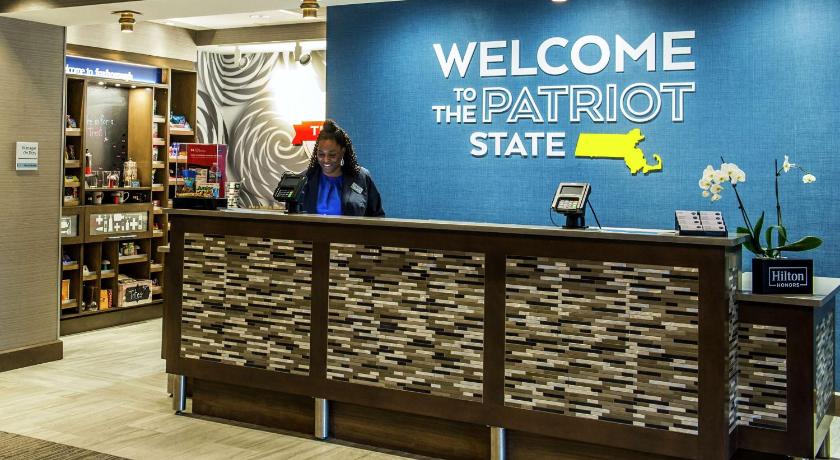 Hampton Inn & Suites Foxborough/Mansfield photo