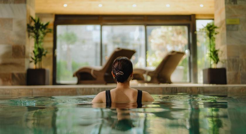 Lanelay Hall Hotel & Spa photo