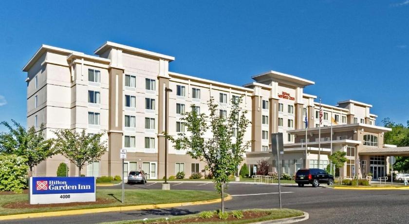 Hilton Garden Inn Mt. Laurel photo