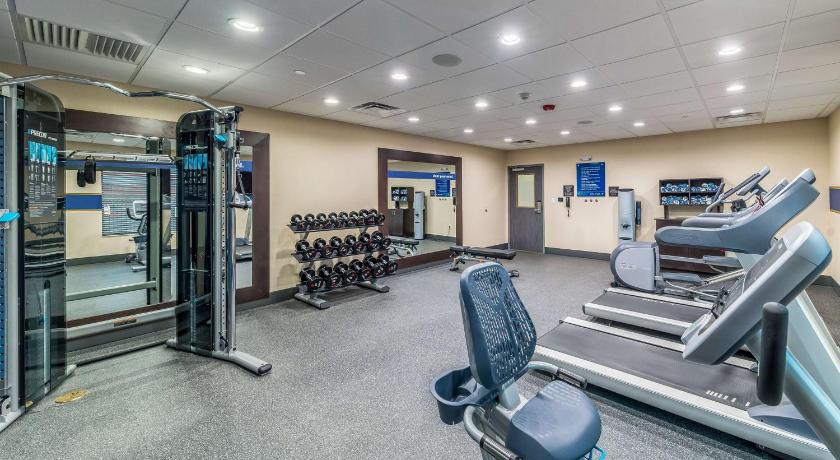 Hampton Inn & Suites Pryor photo