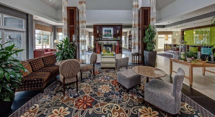 Hilton Garden Inn Tulsa Midtown photo