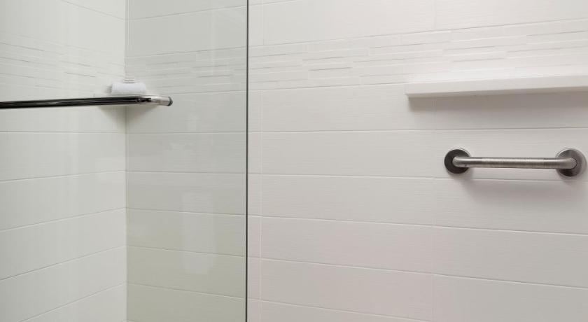 Residence Inn Doral Mall Area photo