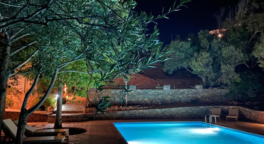 Apaggio Apartments photo