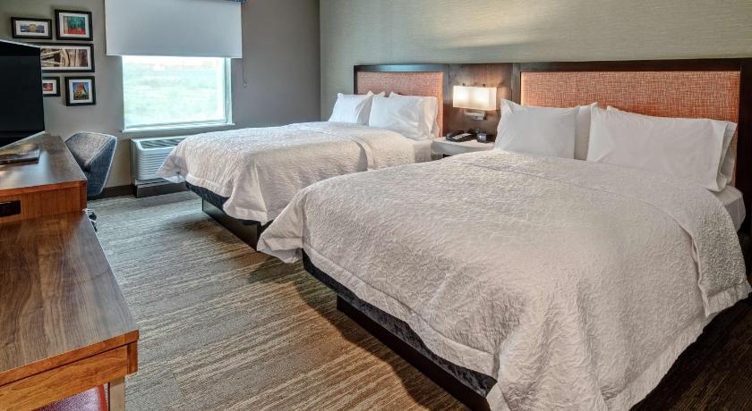 Hampton Inn & Suites Culpeper photo