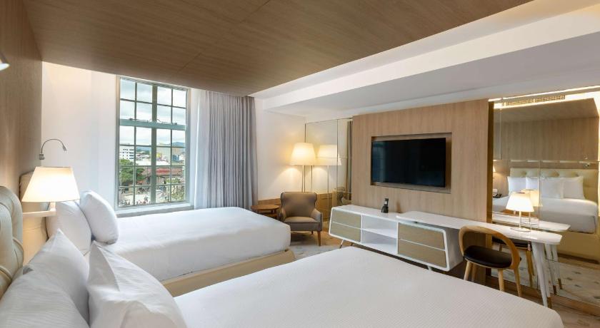 Image of 2 Double Beds Superior 0